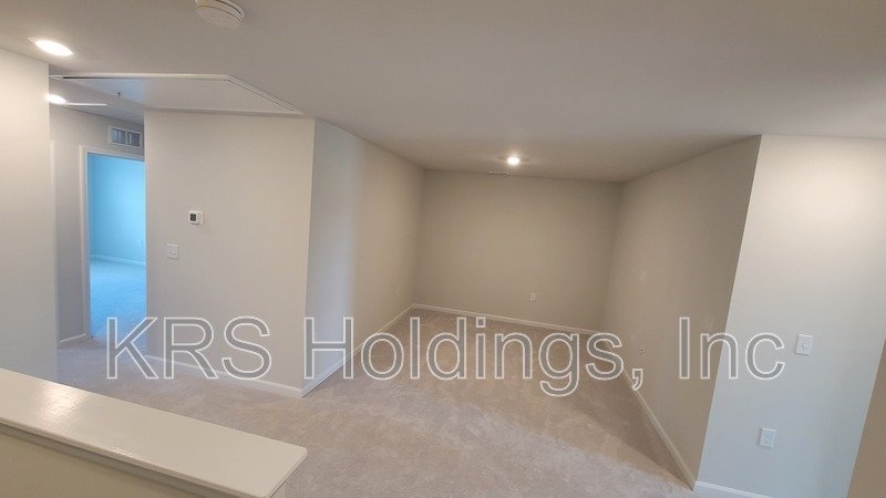 Luxurious Townhome available for rent in Trace at Olde Towne area! property image