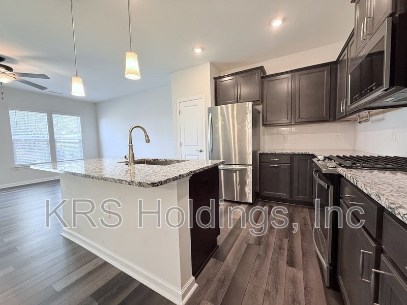 Amazing Townhome Close to RDU! property image