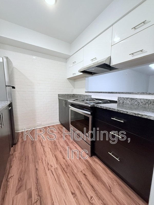 Amazing 2 Bedroom in Prime Location! property image