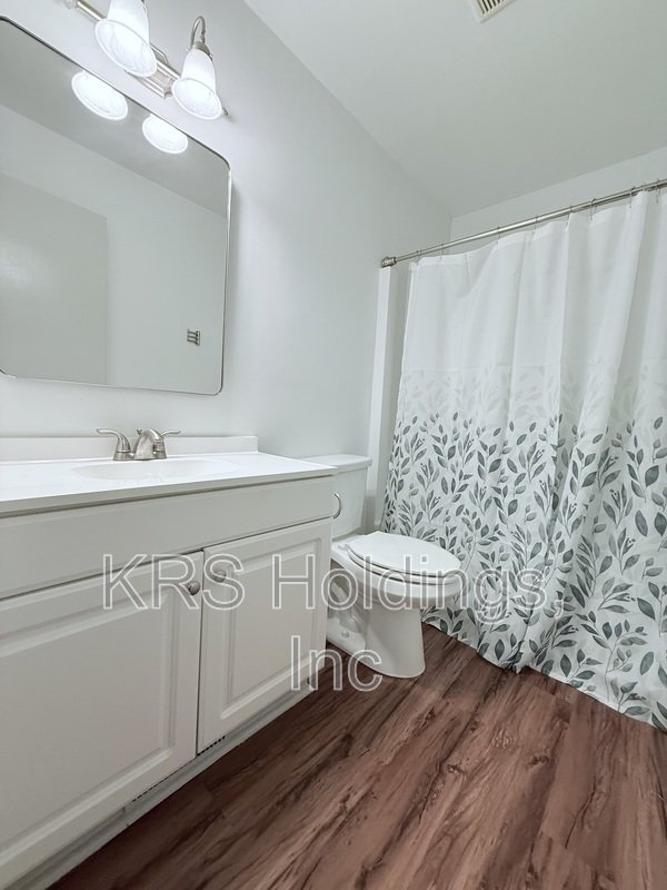 Amazing 2 Bedroom in Prime Location! property image