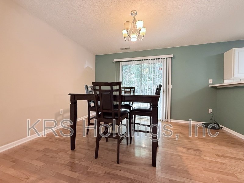 3 Bedroom Home in Great Raleigh Location! property image