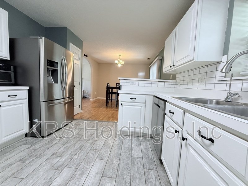 3 Bedroom Home in Great Raleigh Location! property image