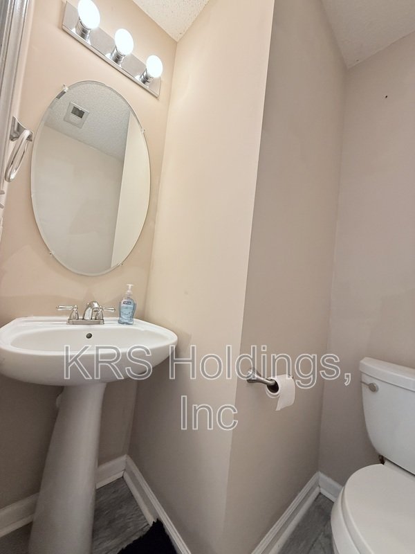 3 Bedroom Home in Great Raleigh Location! property image