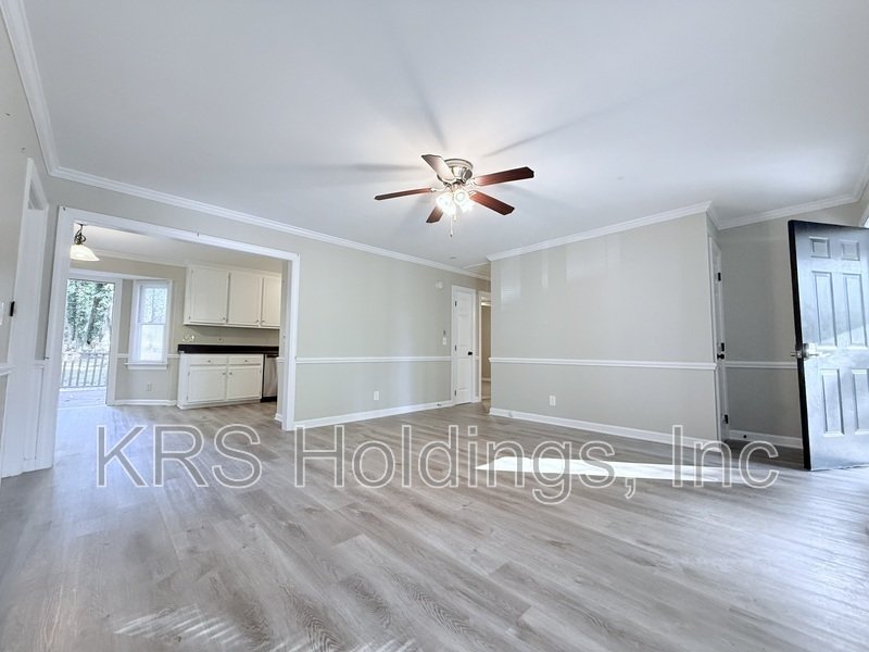 Cozy Single-Story Home with HUGE Yard in Zebulon property image