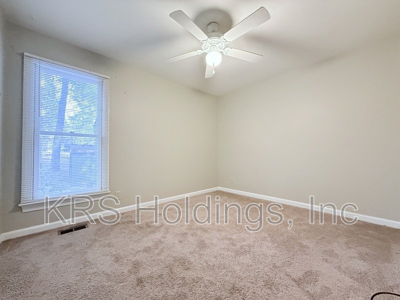 Cozy Single-Story Home with HUGE Yard in Zebulon property image