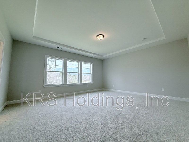 BRAND NEW CONSTRUCTION 5 BEDROOM HOME! property image