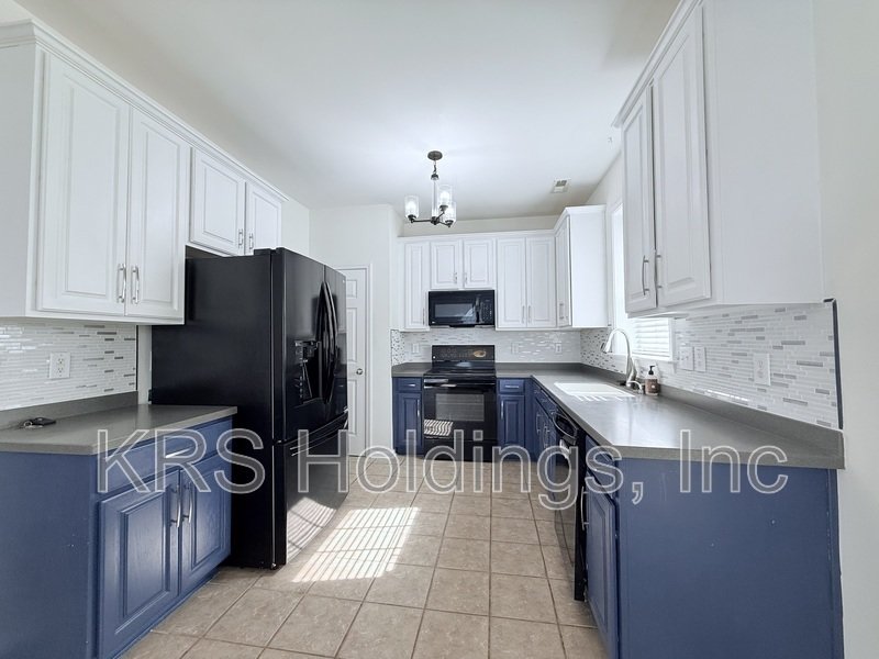 Margots Pond Home in Wake Forest! property image