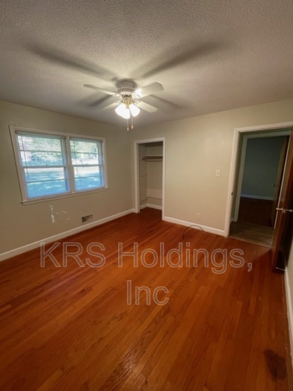 Single Story Living in Raleigh! property image
