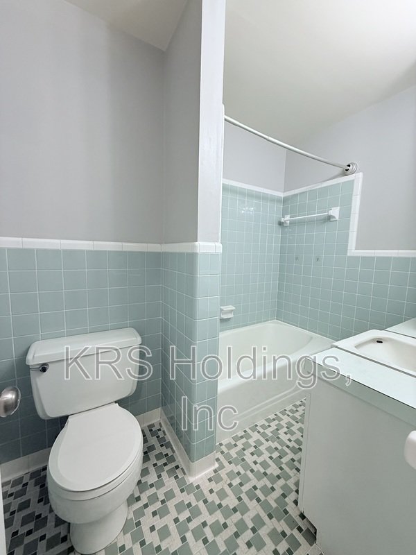 Adorable Home in Greenwood Farms! property image