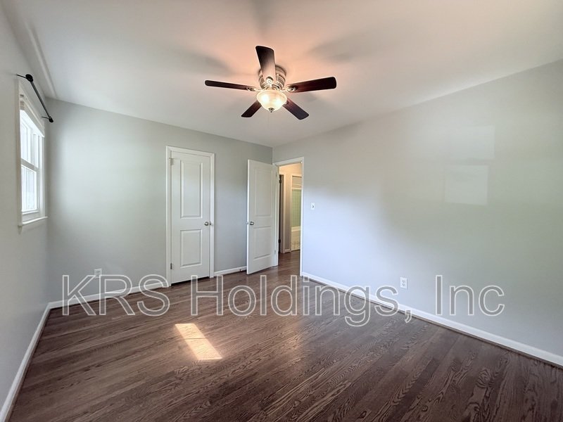 Adorable Home in Greenwood Farms! property image