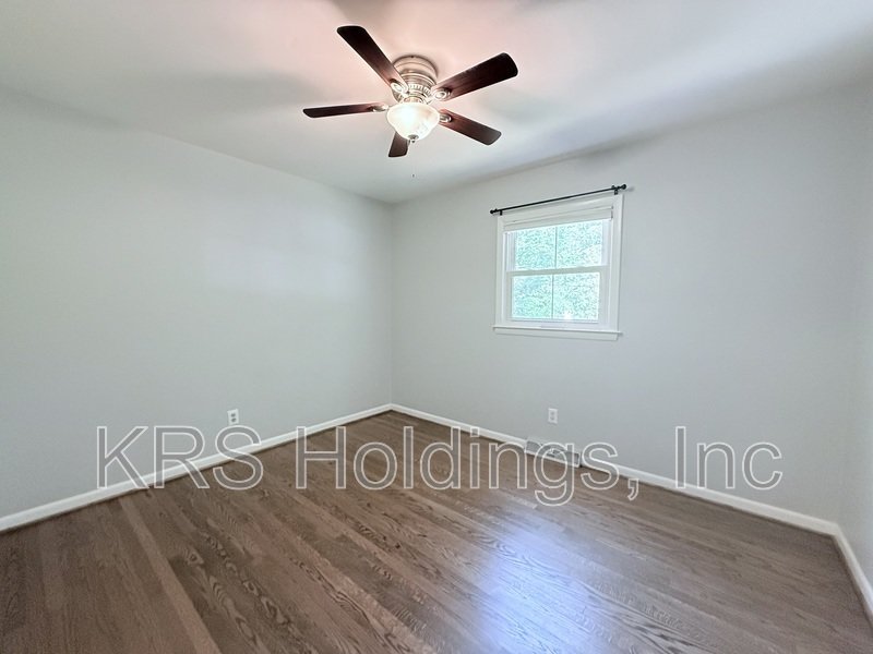 Adorable Home in Greenwood Farms! property image