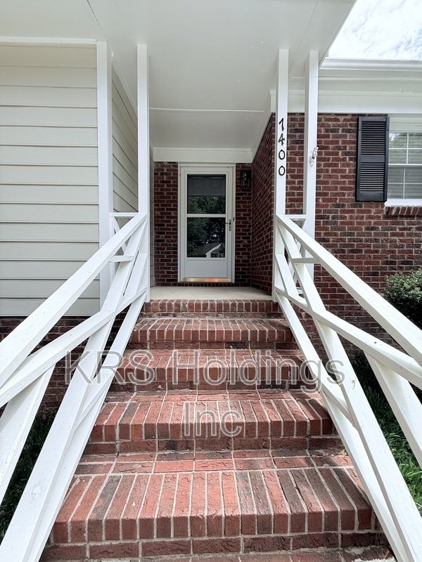 Perfect North Raleigh Location! property image