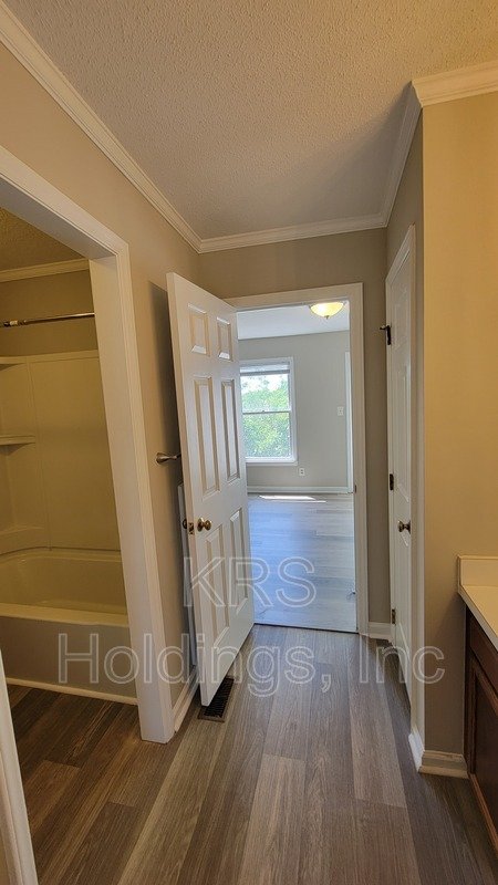 Charming Townhome in North East Raleigh for Rent! property image