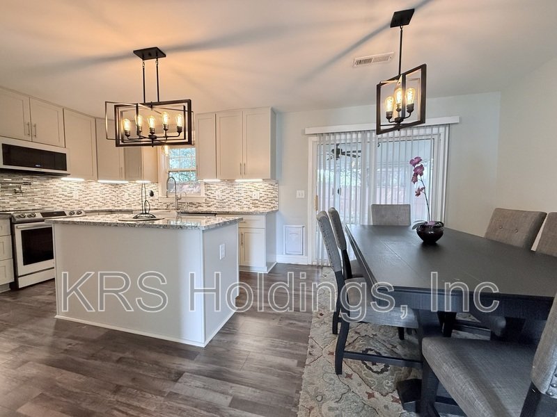 Cul-de-sac Living in Amazing Raleigh Neighborhood! property image