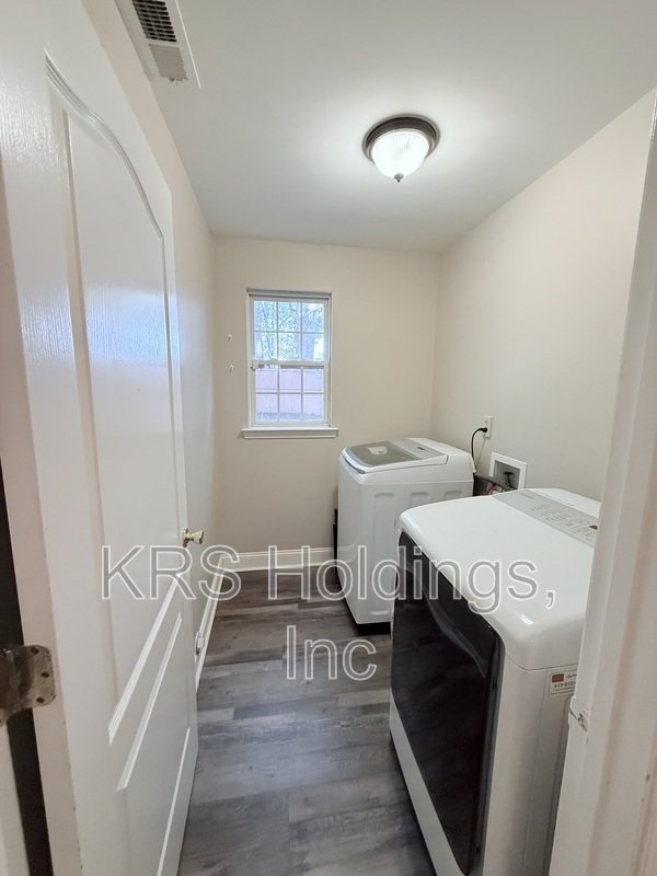Cul-de-sac Living in Amazing Raleigh Neighborhood! property image