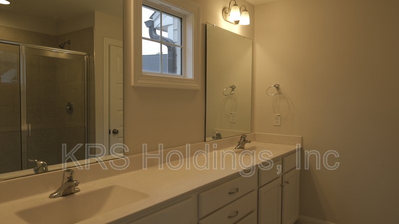 GORGEOUS Townhome in Cary property image