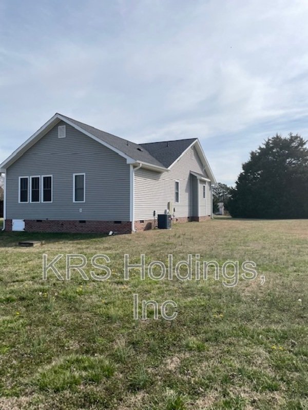 Home on Huge Lot in Zebulon property image