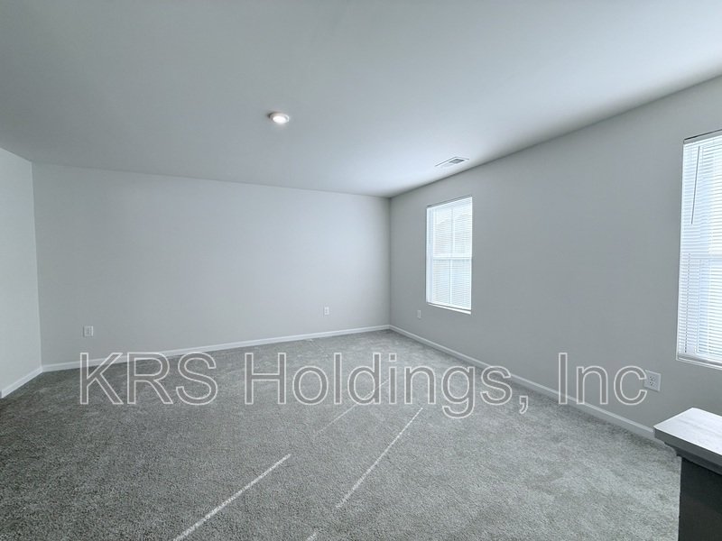 Gorgeous Townhome in Zebulon! property image