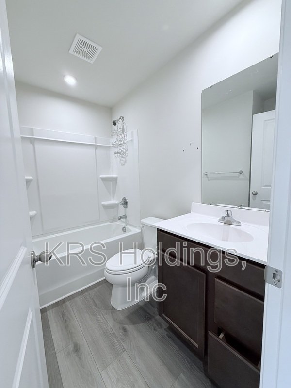 Raleigh Townhome Available! property image