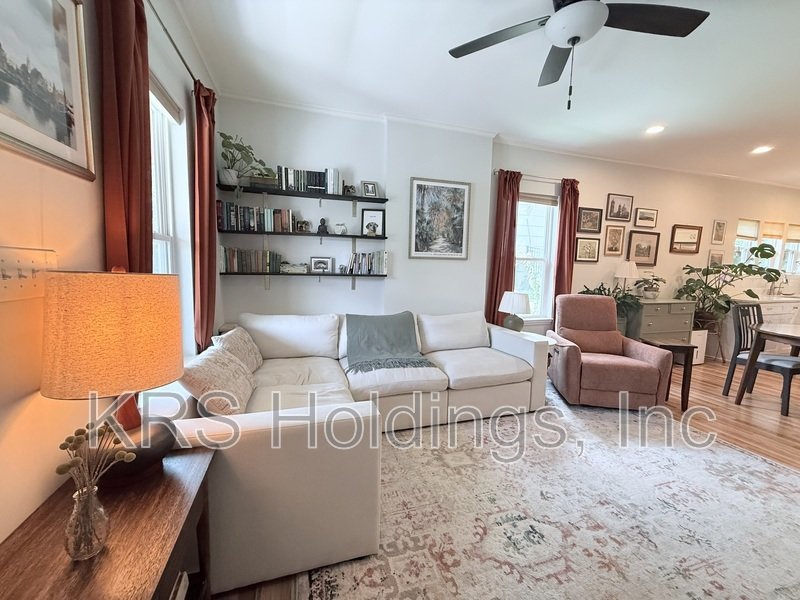 Renovated Downtown Durham Bungalow property image