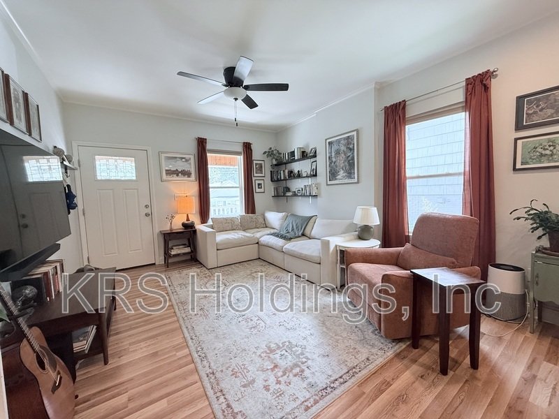 Renovated Downtown Durham Bungalow property image