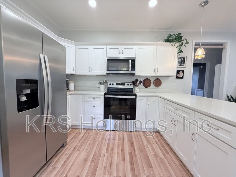 Renovated Downtown Durham Bungalow property image