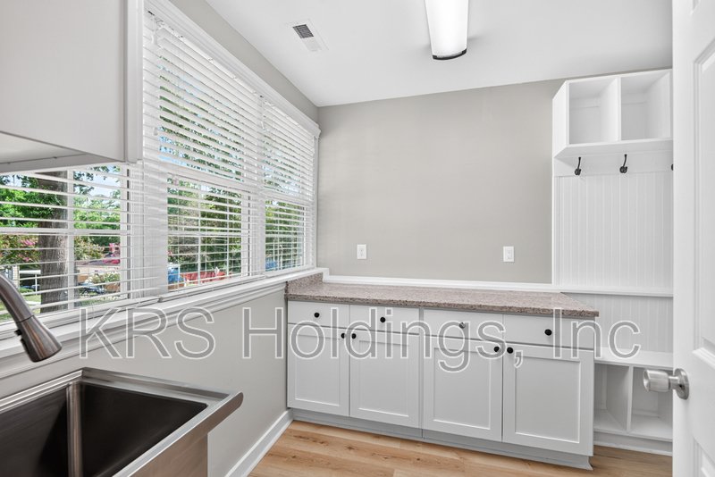 Fully Renovated Single-Story Home in Sherwood Park! property image