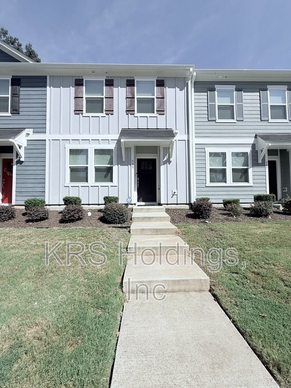 Immaculate Raleigh Townhome property image