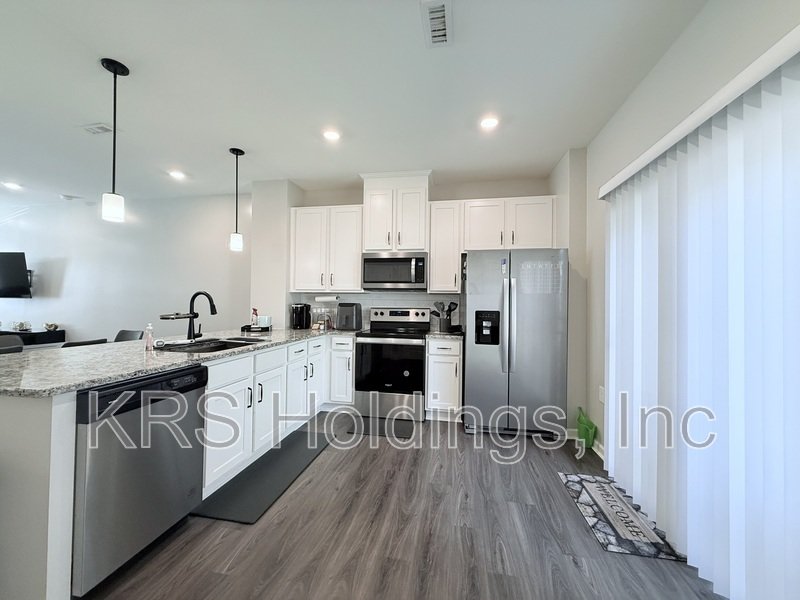 Immaculate Raleigh Townhome property image