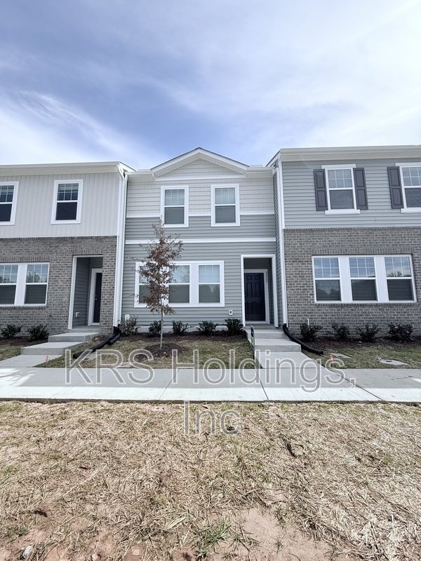 BRAND NEW CONSTRUCTION IN DURHAM! property image