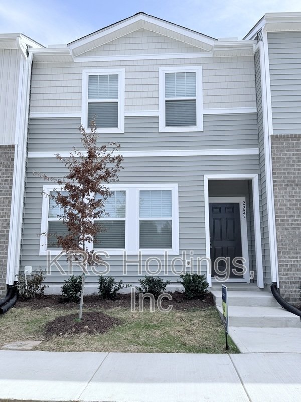 BRAND NEW CONSTRUCTION IN DURHAM! property image